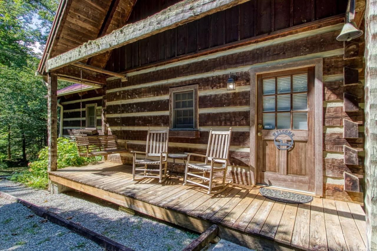 Valhalla - Private Rustic Getaway Cabin Сивиървил Екстериор снимка
